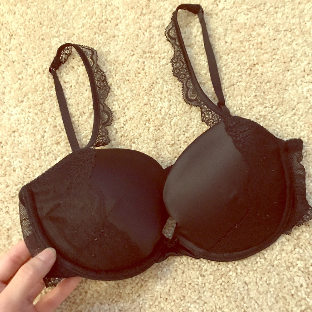 New VS 32C black sexy lace trim bra
